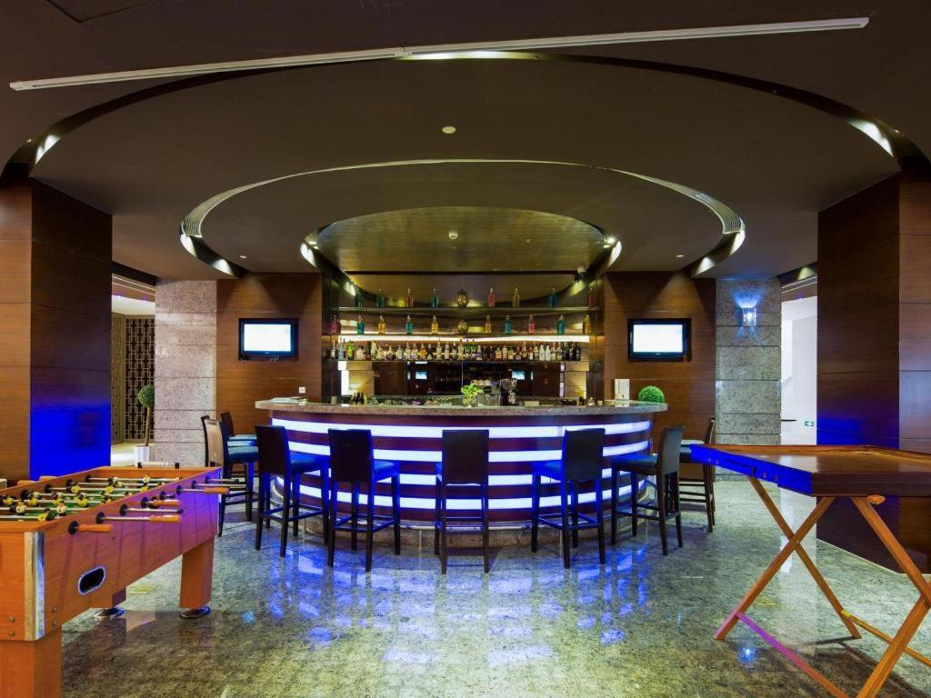 The Qube Shanghai Nanqiao Екстер'єр фото