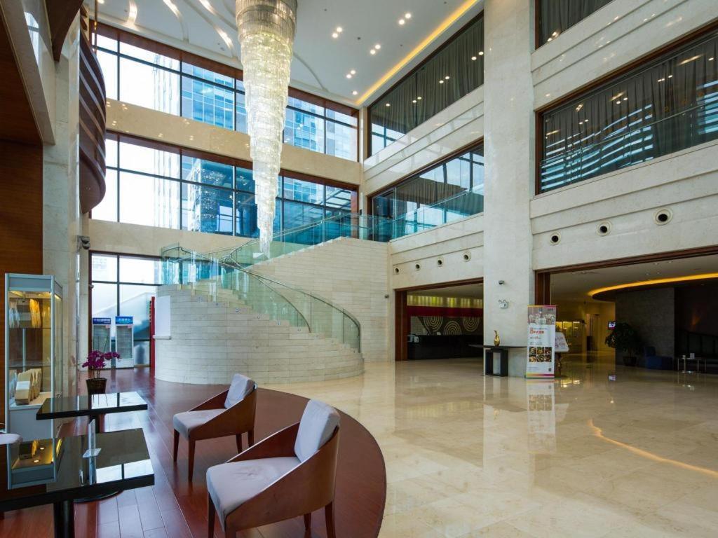 The Qube Shanghai Nanqiao Екстер'єр фото