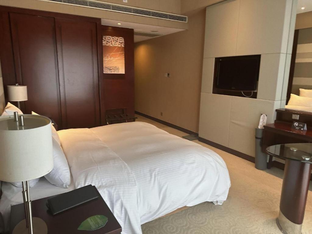 The Qube Shanghai Nanqiao Екстер'єр фото