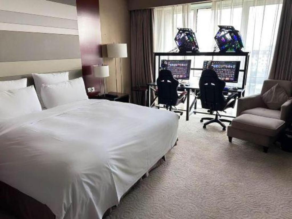 The Qube Shanghai Nanqiao Екстер'єр фото